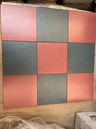 Baldosas rosas porcelanico