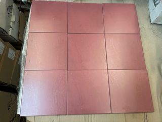 Baldosas rosas porcelanico