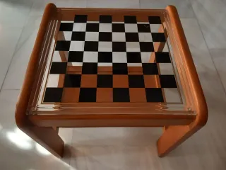 Mesita centro tablero ajedrez 46'5 x 46'5 x 44 alt