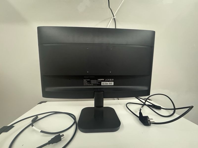 Monitor 23.8 120Hz 1080p(Funciona perfectamente) afbeelding 3