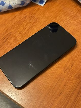 iPhone 15 Negro/Gris