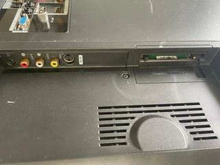 TV Samsung 32" con HDMI ideal para CONSOLA.