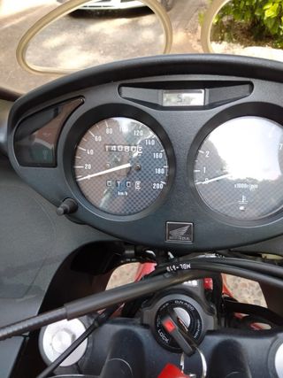 Honda NT650V Deauville - Muy cuidada