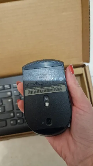 Combo Mouse e Tastiera Wireless Lenovo Nera