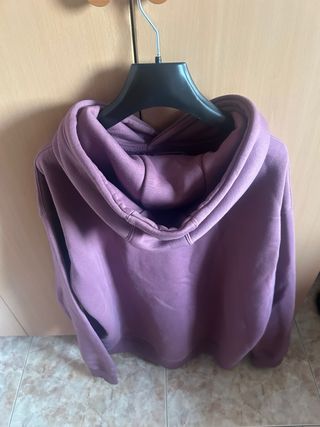 Sudadera Pull&Bear Morada Talla M