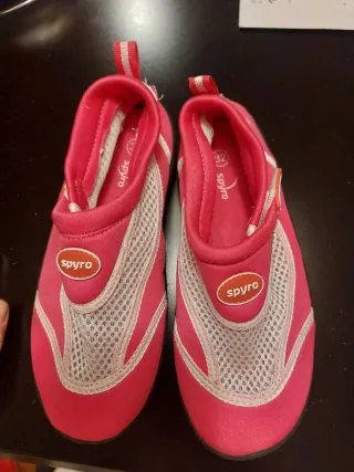 Escarpines niña Spyro talla 33
