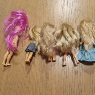 5 mini bambole