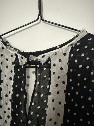 Top Zara lunares negro y blanco