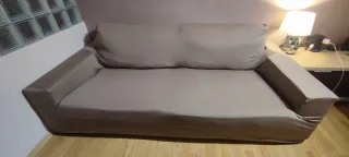 Sofá 3 plazas negro + Puff + 2 fundas