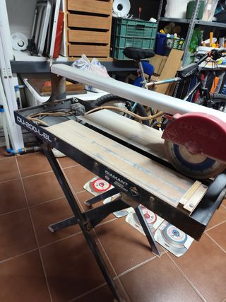 Cortadora de cerámica Rubi DU-200-L-BL