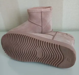 Botas rosas waterproof impermeables  talla 35