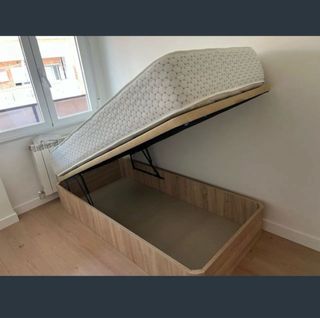 Canapé abatible y colchón