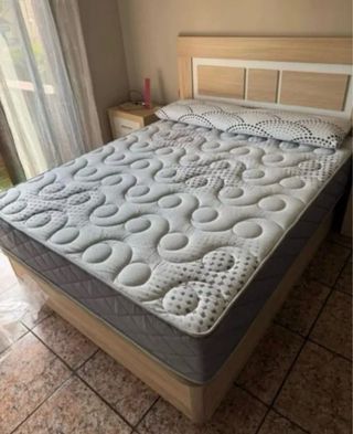 Canapé abatible y colchón