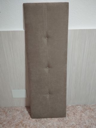 Cabecero de cama sin usar