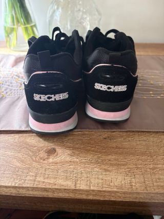 Skechers Step N Fly Negro/Rosa Talla 40