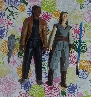 Figuras Star Wars Finn y Rey (Aprox. 30cm)