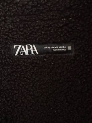 Chaleco Zara Negro Bordado Forro Borrego