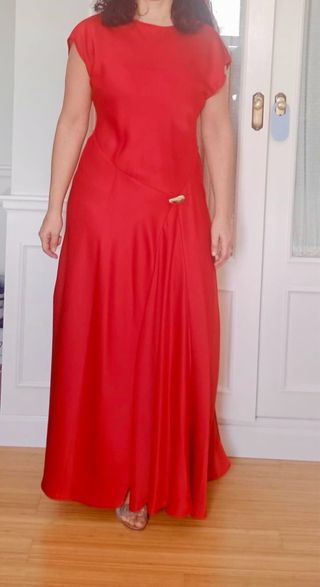 Traje de fiesta rojo