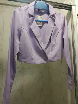 Chaqueta corta H&M lila Talla XS