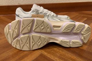 Asics Gel Cumulus 16 Plata/Blanco