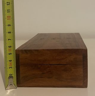 Caja de madera decorada