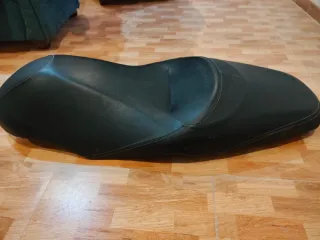 Asiento Yamaha Xmax