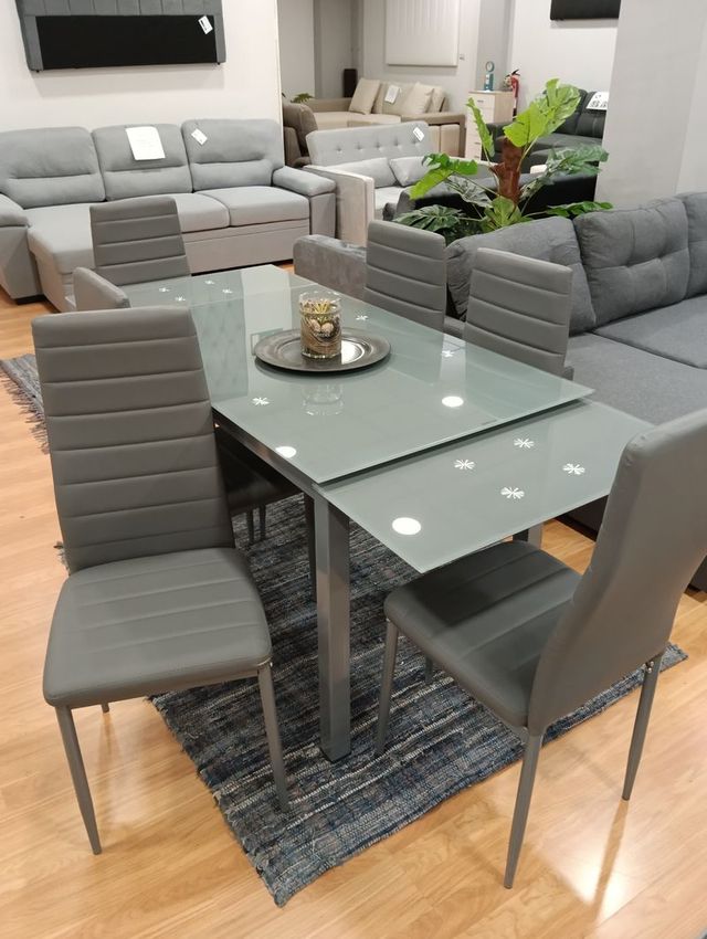 Mesa extensible cristal templado y 6 sillas