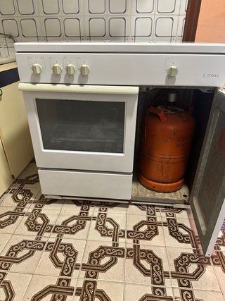 Hornillo portátil de gas con horno Crolls y cocina