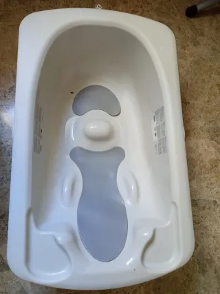 Lote bebé: bañera Jane y trona Shom