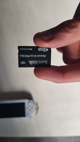 SanDisk Memory Stick PRO DUO 8GB