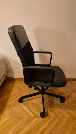 Silla Ikea Renberget Negra