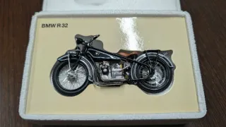 BMW R32 Classic Collection 1:18
