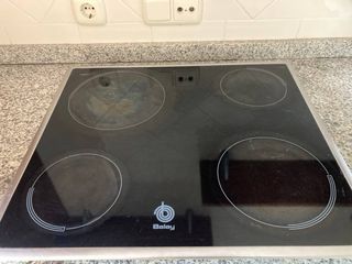 Placa Vitrocerámica Balay con horno
