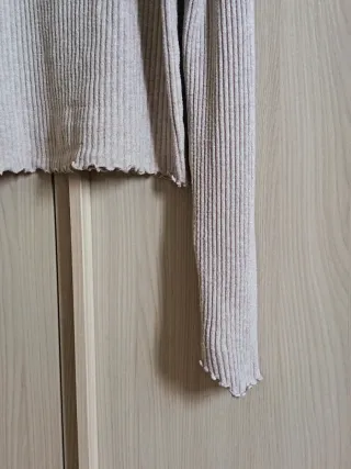 Maglia beige a coste