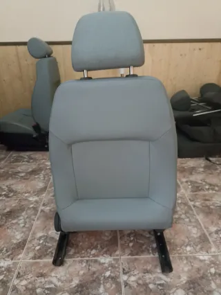 Asiento de coche tela gris
