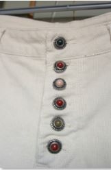 Pantaloni velluto bianco bottoni gioiello tg L