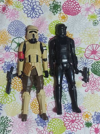 Soldado Costero y Soldado de la Muerte.