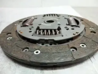 Kit Embrague LUK 323075010-123052510