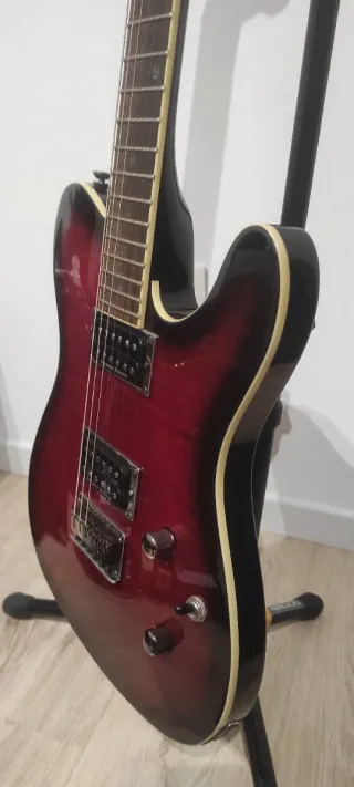 Guitarra Eléctrica Fender Telecaster FMT Custom HH