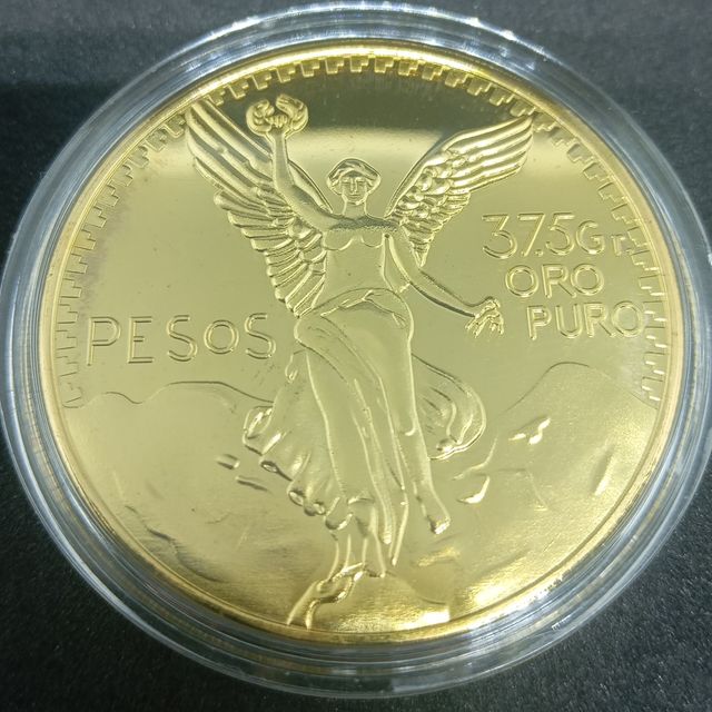ANTIGUA MONEDA FAMOSA DE COLECCIÓN BAÑADA EN ORO