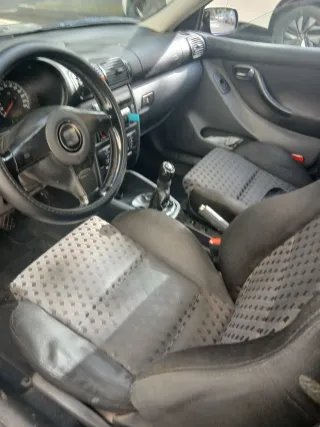 SEAT Leon 2001