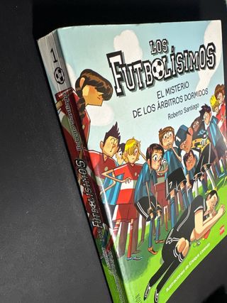 Los Futbolísimos 1: El misterio de los árbitros...