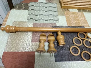 Riel de cortina de madera