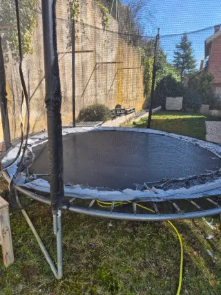 Colchoneta elástica para jardín