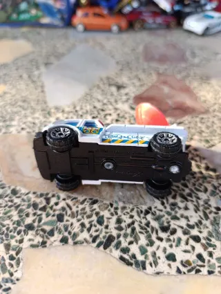 Camión Policía Radar Matchbox