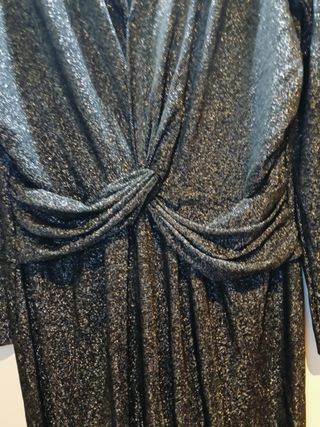 Mono negro con hilo metalizado