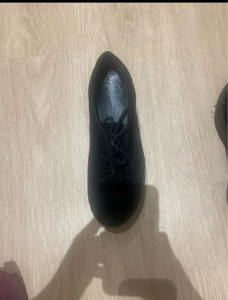 Zapatos negros tipo Oxford