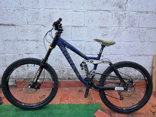 Kona Stinky Deluxe 2005 - Edición Coleccionista