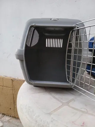 Transportín y bolsa para mascotas