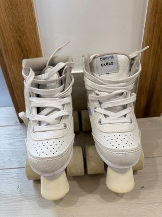 Patines de 4 ruedas blancos